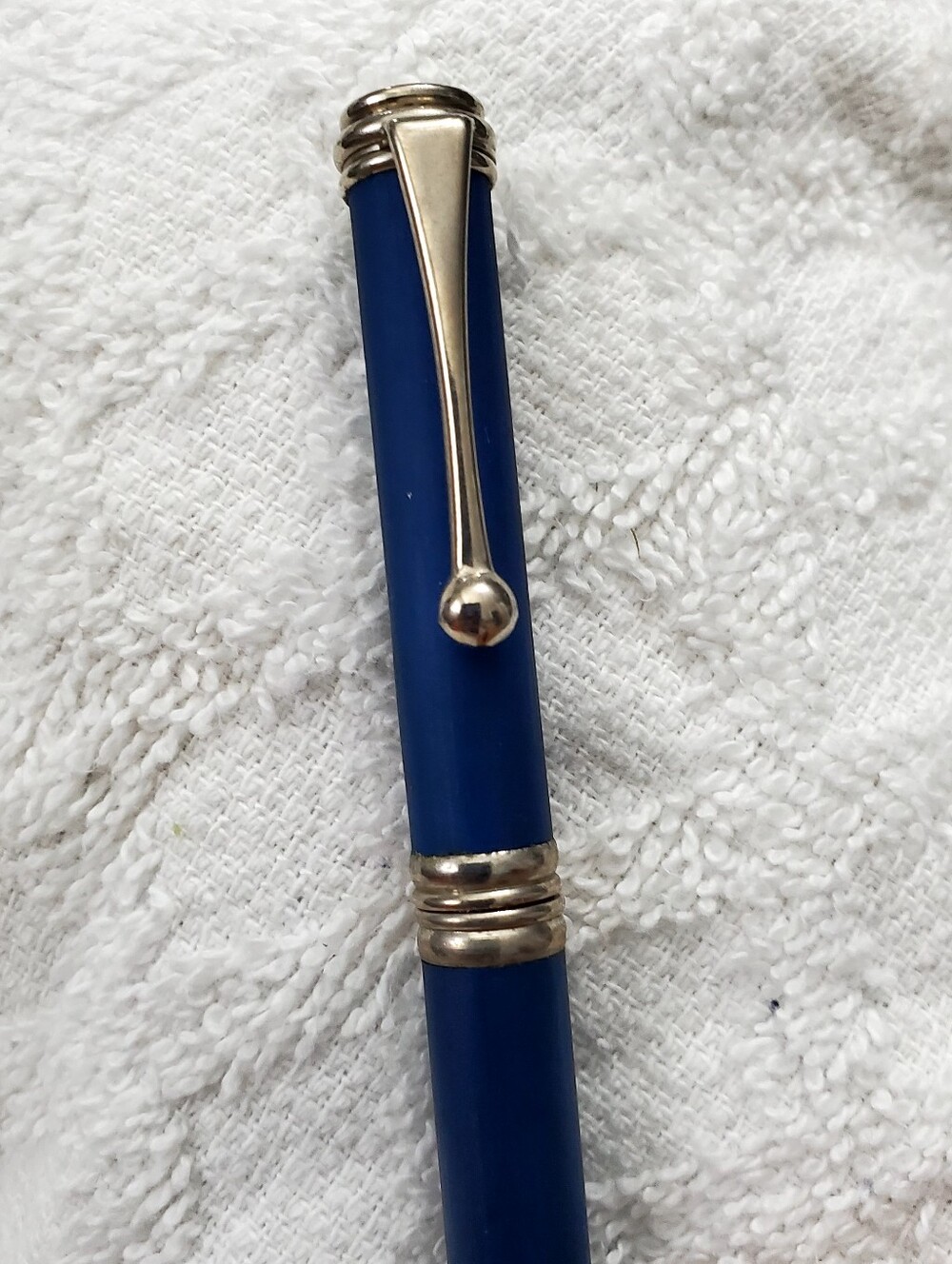 Vintage Schaefer Connoisseur, Pen, blue lacquer finish with silver-tone trim..